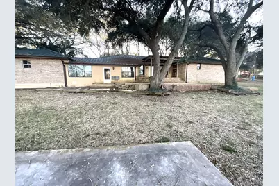 406 Hidden Creek Circle, Sealy, TX 77474 - Photo 7