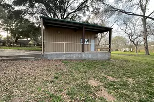 406 Hidden Creek Cir, Sealy, TX 77474 - Photo 5