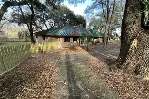 406 Hidden Creek Cir, Sealy, TX 77474 - Photo 1