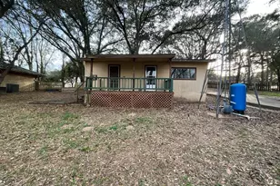 406 Hidden Creek Cir, Sealy, TX 77474 - Photo 9