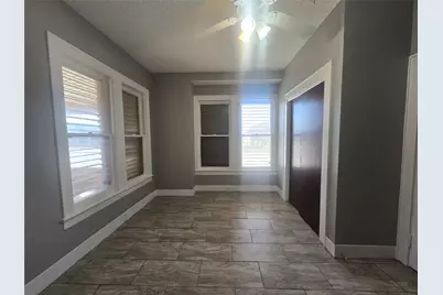 3828 Avenue S #1/2, Galveston, TX 77550 - Photo 17