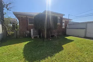 3828 Ave S, Galveston, TX 77550 - Photo 23