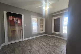 3828 Ave S, Galveston, TX 77550 - Photo 19