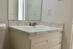 12204 Coppertree Ln, Houston, TX 77035 - Photo 29