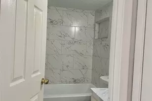 12204 Coppertree Ln, Houston, TX 77035 - Photo 27