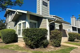 12204 Coppertree Ln, Houston, TX 77035 - Photo 9