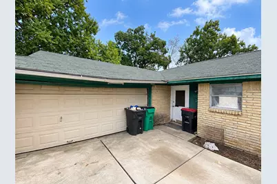 5400 Hemlock Drive, Baytown, TX 77521 - Photo 3
