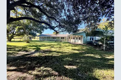 35 Private Road 815, Markham, TX 77414 - Photo 31