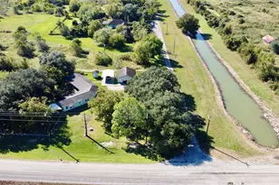 35 Private Rd 815, Markham, TX 77414 - Photo 3