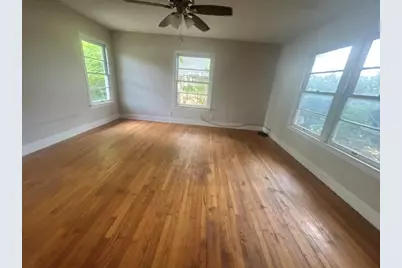 702 E Mesquite Lane, Victoria, TX 77901 - Photo 17