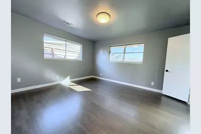 7715 Catalina Lane, Houston, TX 77075 - Photo 11