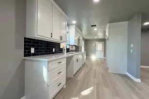 7715 Catalina Ln, Houston, TX 77075 - Photo 9