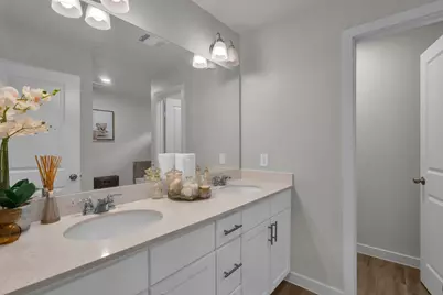 15007 Eagle Feather Court, Houston, TX 77090 - Photo 17