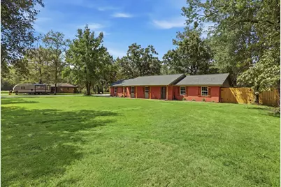 13570 Moss Hill Drive, Beaumont, TX 77713 - Photo 33