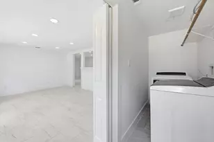 13570 Moss Hill Dr, Beaumont, TX 77713 - Photo 13