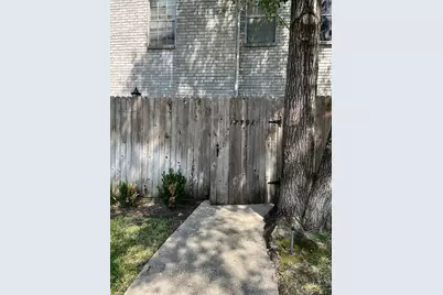 17591 Red Oak Drive, Houston, TX 77090 - Photo 23