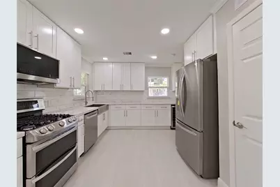 4947 Poinciana Drive, Houston, TX 77092 - Photo 3