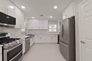 4947 Poinciana Dr, Houston, TX 77092 - Photo 3