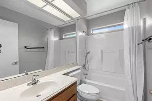 7735 Leafbrook Ln, Spring, TX 77379 - Photo 23