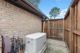 7735 Leafbrook Ln, Spring, TX 77379 - Photo 31