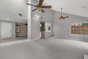 7735 Leafbrook Ln, Spring, TX 77379 - Photo 9