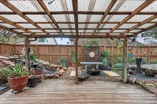 7735 Leafbrook Ln, Spring, TX 77379 - Photo 25