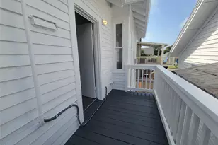 2221 35th St, Galveston, TX 77550 - Photo 19