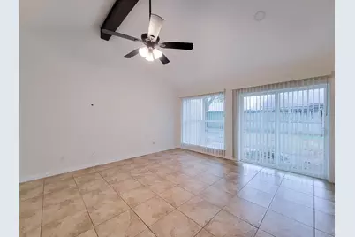 10010 Sagecanyon Drive, Houston, TX 77089 - Photo 19
