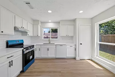 3711 Camphor Drive, Houston, TX 77082 - Photo 17