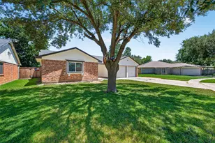 3711 Camphor Dr, Houston, TX 77082 - Photo 3