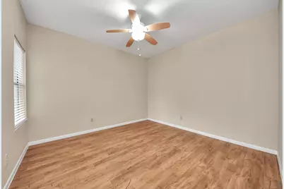 2021 Spenwick Drive #117, Houston, TX 77055 - Photo 13