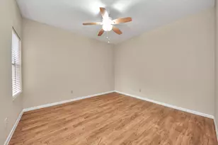 2021 Spenwick Dr, Houston, TX 77055 - Photo 13