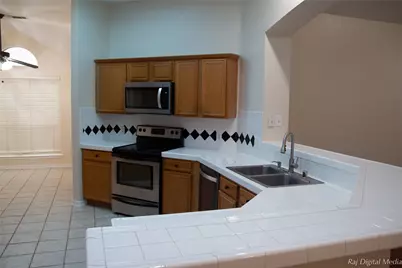 4918 Pinder Lane, Pearland, TX 77584 - Photo 5
