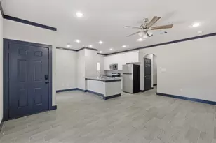 9412 Crofton St, Houston, TX 77016 - Photo 3