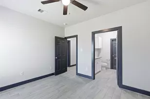 9412 Crofton St, Houston, TX 77016 - Photo 7