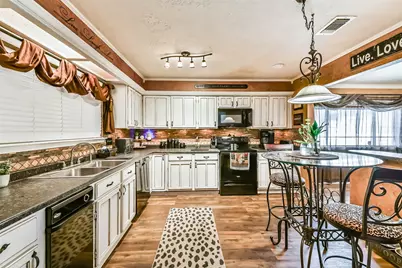 2422 Pilgrims Bend Drive, Friendswood, TX 77546 - Photo 9