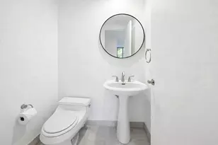 150 Gessner Rd, Houston, TX 77024 - Photo 23