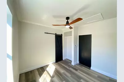 2001 29th #Rear, Galveston, TX 77550 - Photo 7