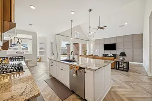 9918 Hunters Run Dr, Missouri City, TX 77459 - Photo 13