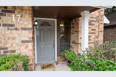 17 Regency Lane, Houston, TX 77088 - Photo 3