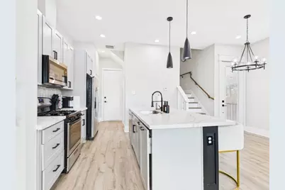 6310 Norland Street #B, Houston, TX 77022 - Photo 5