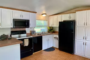 160 Champion Way, Livingston, TX 77351 - Photo 9