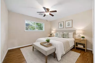 1607 Willowby Drive, Houston, TX 77008 - Photo 11