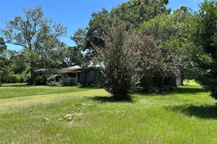 487 Co Rd 1335, Liberty, TX 77575 - Photo 3