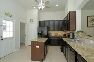 10018 Blissfull Valley Ln, Tomball, TX 77375 - Photo 13