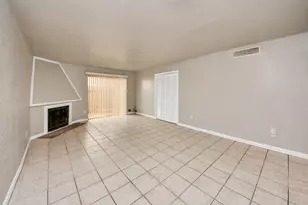 10075 Westpark Dr, Houston, TX 77042 - Photo 9