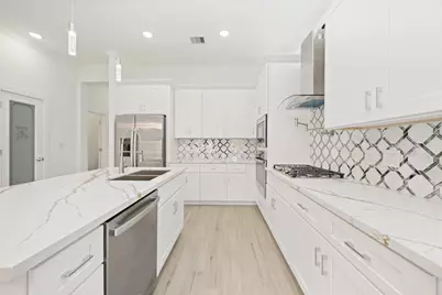 3020 Retta Street, Houston, TX 77026 - Photo 13