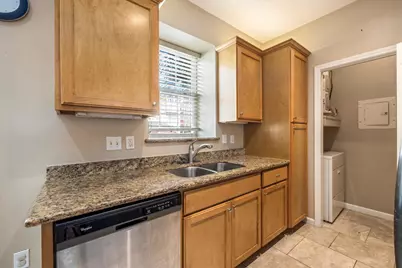 7000 Seawall Boulevard #1114, Galveston, TX 77551 - Photo 5