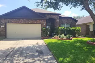 3214 Lone Trail Dr NW, Texas City, TX 77591 - Photo 1