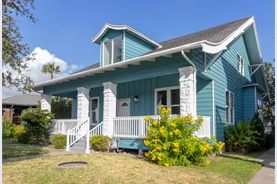 3124 Avenue R 1/2, Galveston, TX 77550 - Photo 1